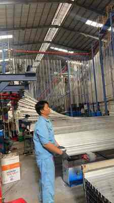 Conveying UnLoading Area System Customized Parameter for Customers  Vertical Powder Coating Line for Aluminum Profiles