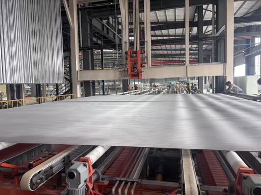 Ventilation System Full-automatic Vertical Anodizing Production Line for Aluminum Profiles