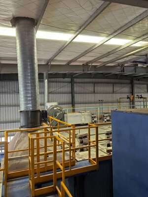 Auto Spraying Powder System Powder Coating Aluminum Profiles Vertical Powder Coating Line