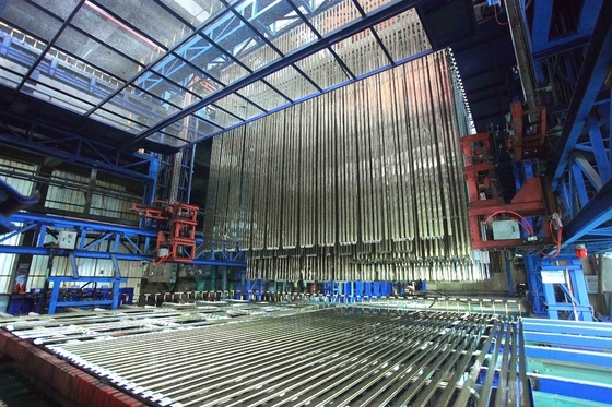LNG Verwarmingskracht Anodiserende productielijn Op maat gemaakte spanning Voor aluminiumprofielen